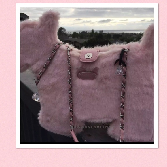 My Flat In London Pink Faux Fur Shoulderbag - Picture 3 of 6